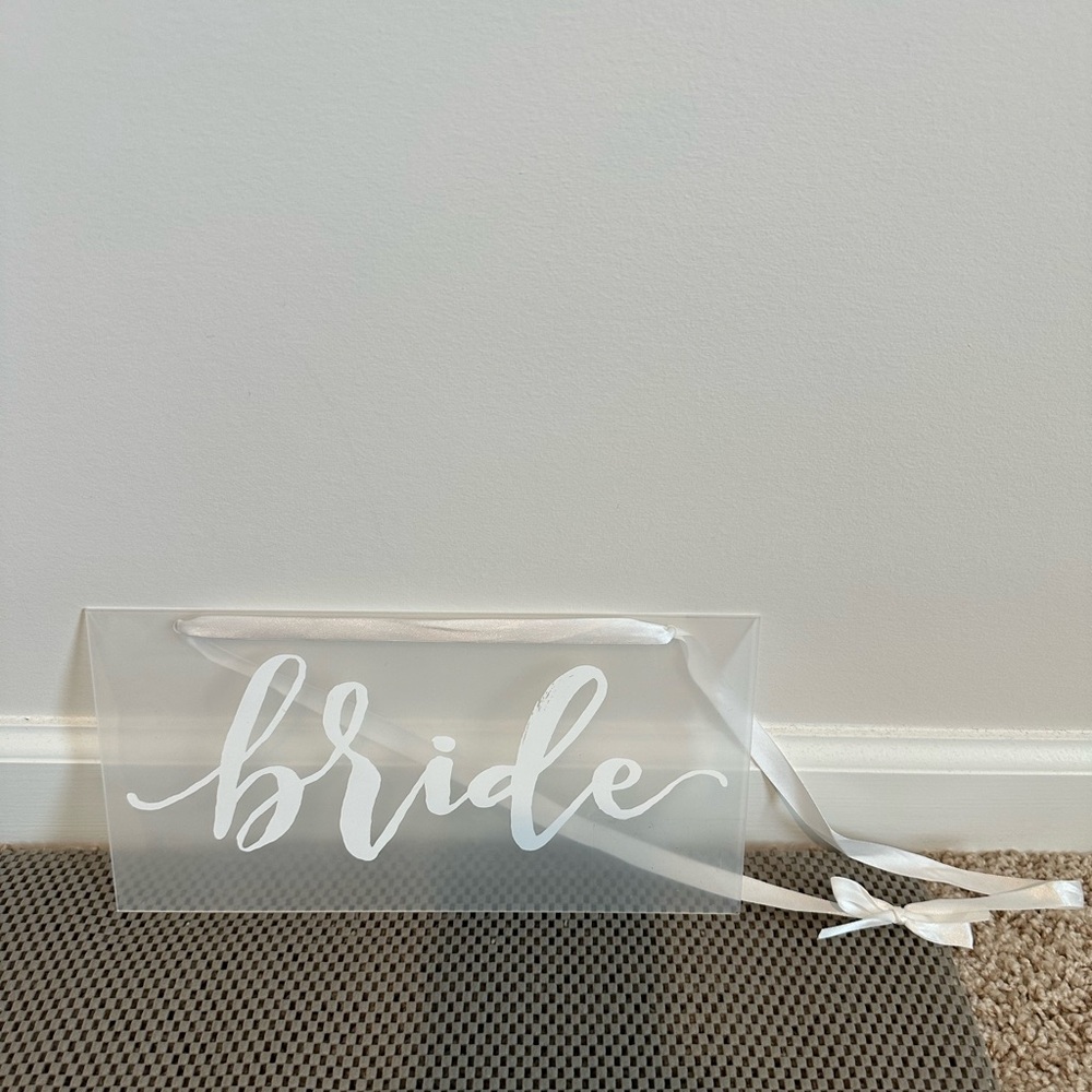White Lace Fan and Clear Bride Door Sign Set